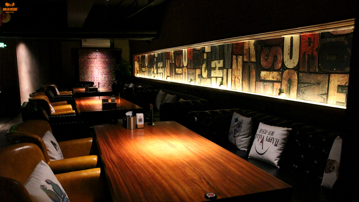 澜天欢乐谷餐厅墙面灯光设计方案展示