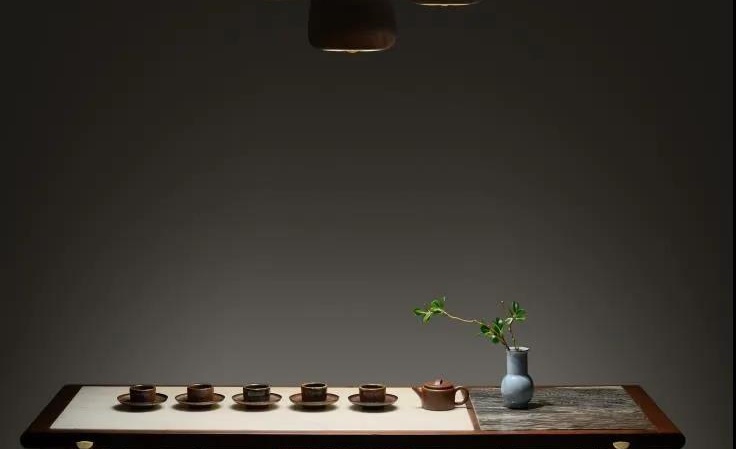 独白茶空间 | 一道光，一疏影，照亮茶室之美 